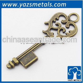 custom made metal retro decoration personalized key shape