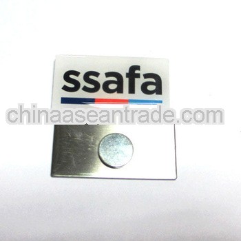 custom magnetic lapel pin