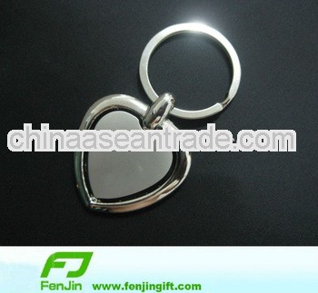 customized heart shaped metal keychain wedding souvenirs jakarta