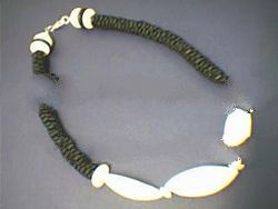 Agzam Necklace Rounded 10 Mm