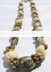 kukui nuts w mongo shell Necklace