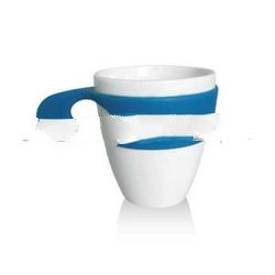 Single Wall Porcelain Mug with Silicone Handle