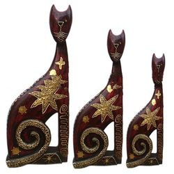 Sitting Abstract Cat Wood Carving Set
